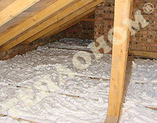Фото утепление чердака заливным пенопластом экоизол - ТЕПЛОНОМ™