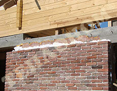 Фото утепление колодязной кладки заливным пенопластом экоизол во время возведения стен - ТЕПЛОНОМ™