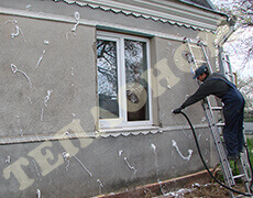 Фото утепление стеновых пустот под давлением заливным пенопластом экоизол - ТЕПЛОНОМ™